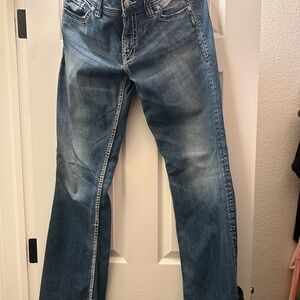 Women’s Blue Jeans